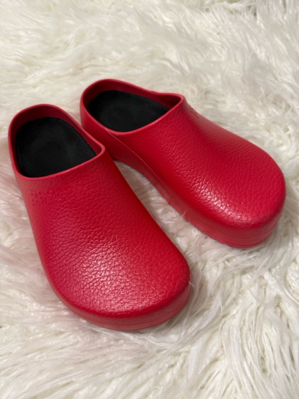Birkenstock Red Waterproof Slip-On Clog size 8 - Picture 8 of 9
